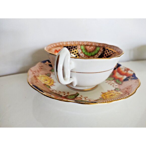 Bell (Shore and Coggins) Bone China Imari Style Tea Cup & Saucer (2912) - Picture 4 of 13